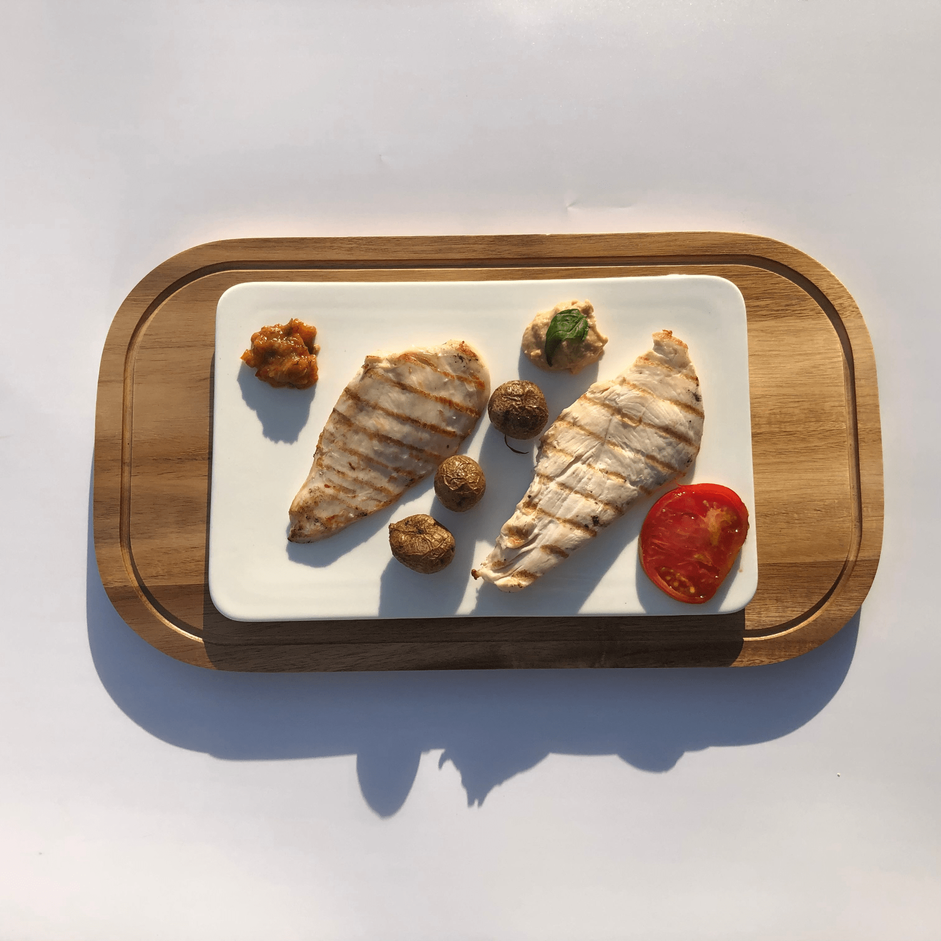 Zavis Green Acacia Wood Serving Rounded Cutting Board With Juice Groove 12" X 8" | Dishwasher Safe - Pantryjoy