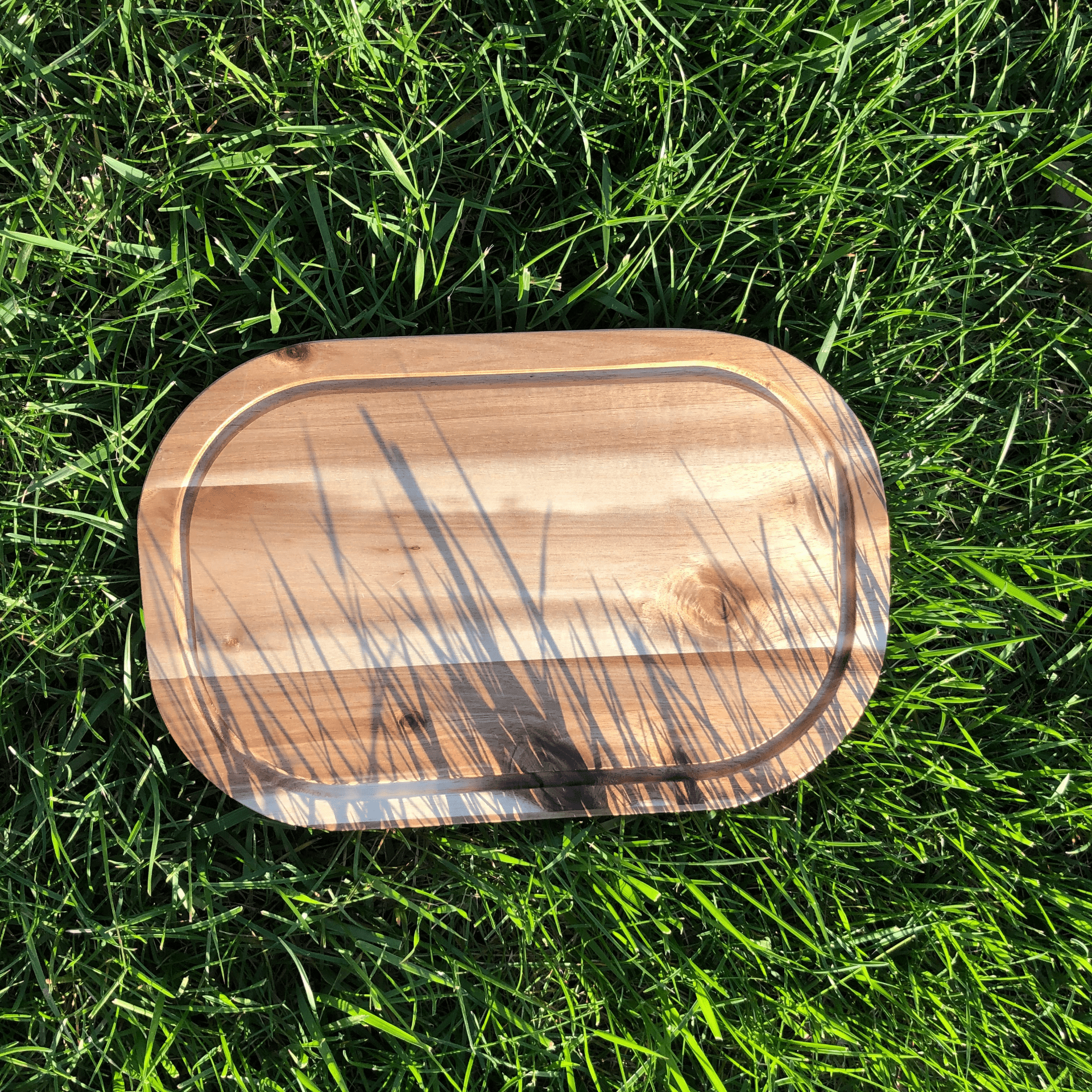 Zavis Green Acacia Wood Serving Rounded Cutting Board With Juice Groove 12" X 8" | Dishwasher Safe - Pantryjoy